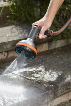 Gardena Premium Multifunctionele Broes -Gardena 18317 20 gardena premium multifunctionele broes 5.62 3