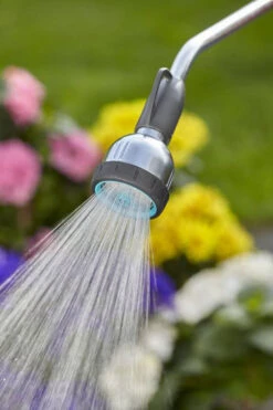 Gardena Premium Broes Met Verlengstuk -Gardena 18336 20 gardena premium broes met verlengstuk 1.62 3