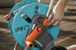 Gardena Slangenwagen AquaRoll S Set -Gardena 4078500033855 gardena slangenwagen aquaroll s set 1.201