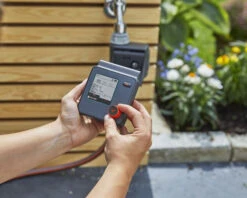 Gardena Besproeiingscomputer Select -Gardena 4078500045698 gardena besproeiingscomputer select 2.300