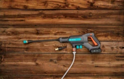 Gardena Accu Reiniger AquaClean-zonder Accu -Gardena 4078500053495 gardena accu reiniger aquaclean solo 10.390