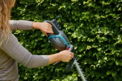 Gardena Accuheggenschaar ComfortCut 50/18V P4A-zonder Accu -Gardena 4078500054256 gardena accuheggenschaar comfortcut 5018v p4a solo 5.390