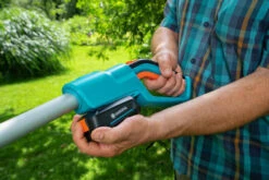 Gardena Accu Telescopische Heggenschaar THS 42/18V P4A-zonder Accu -Gardena 4078500054294 gardena accu telescopische heggenschaar ths 4218v p4a solo 3.390