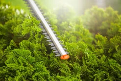 Gardena Accu Telescopische Heggenschaar THS 42/18V P4A-zonder Accu -Gardena 4078500054294 gardena accu telescopische heggenschaar ths 4218v p4a solo 5.390